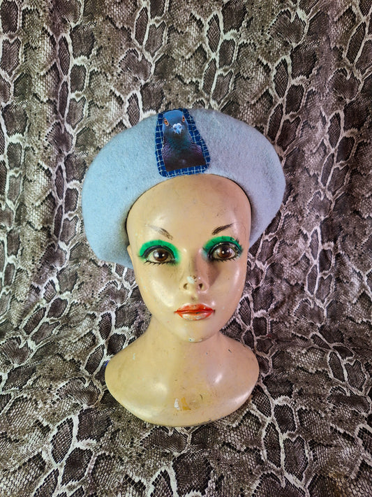 I ♡ Pigeons Beret