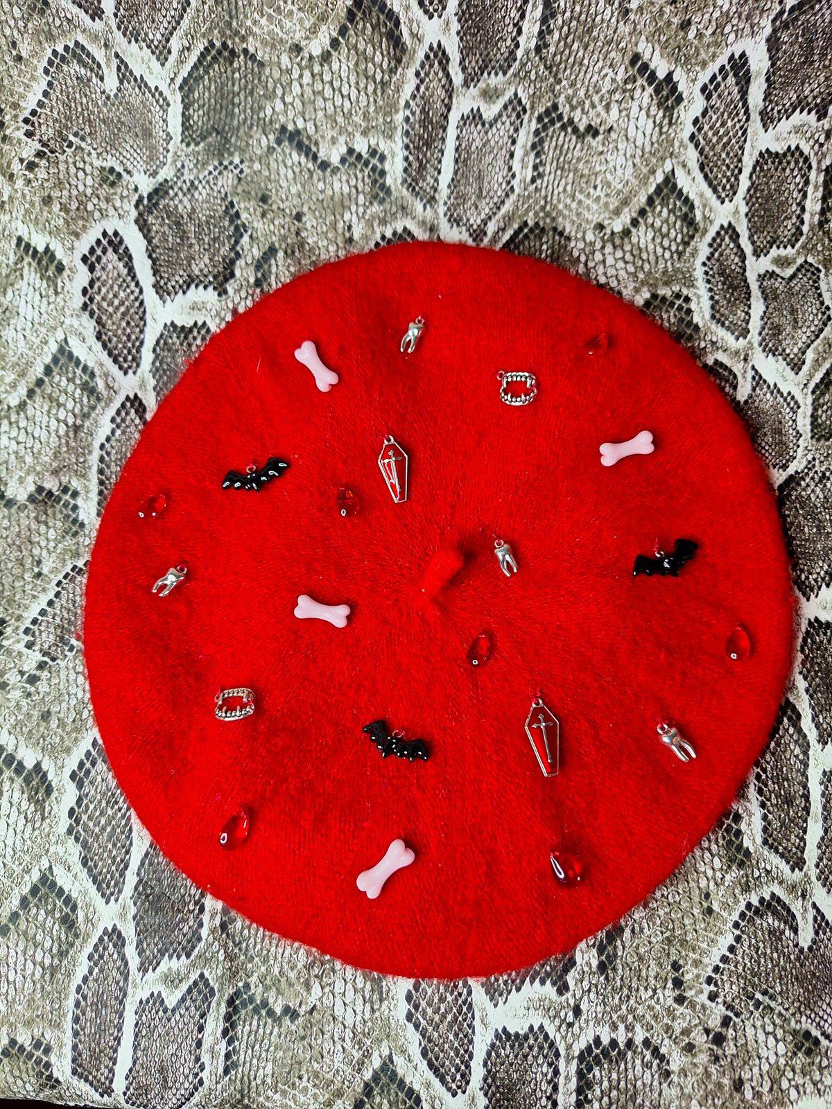 Trinket Beret