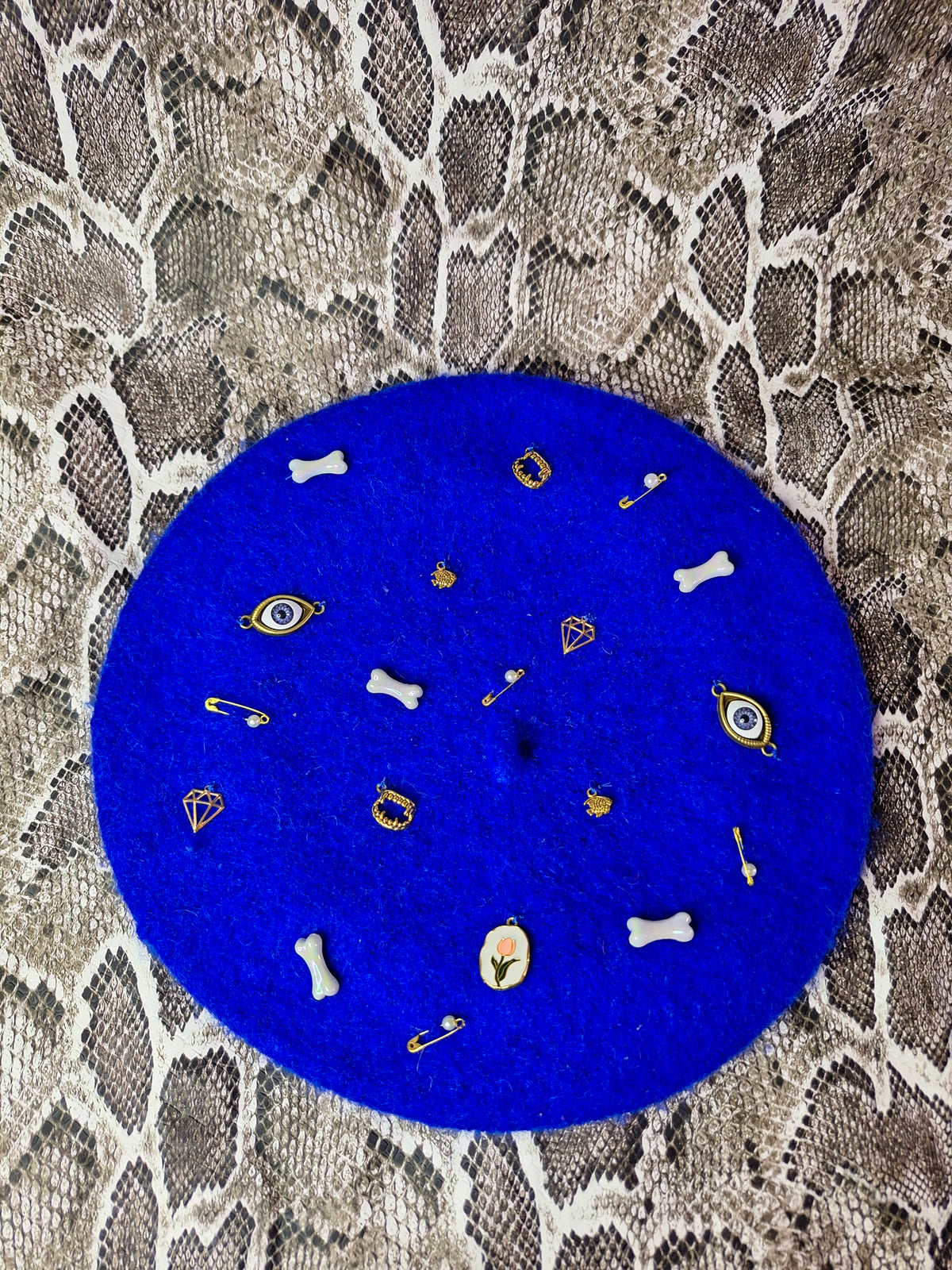 Behind Blue Eyes Beret