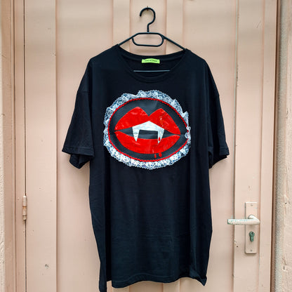 Vampire Lovers T-shirt