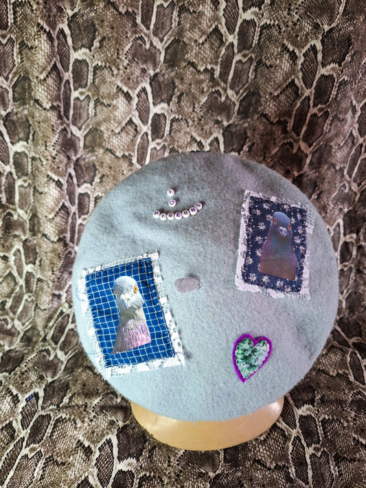 I ♡ Pigeons Beret