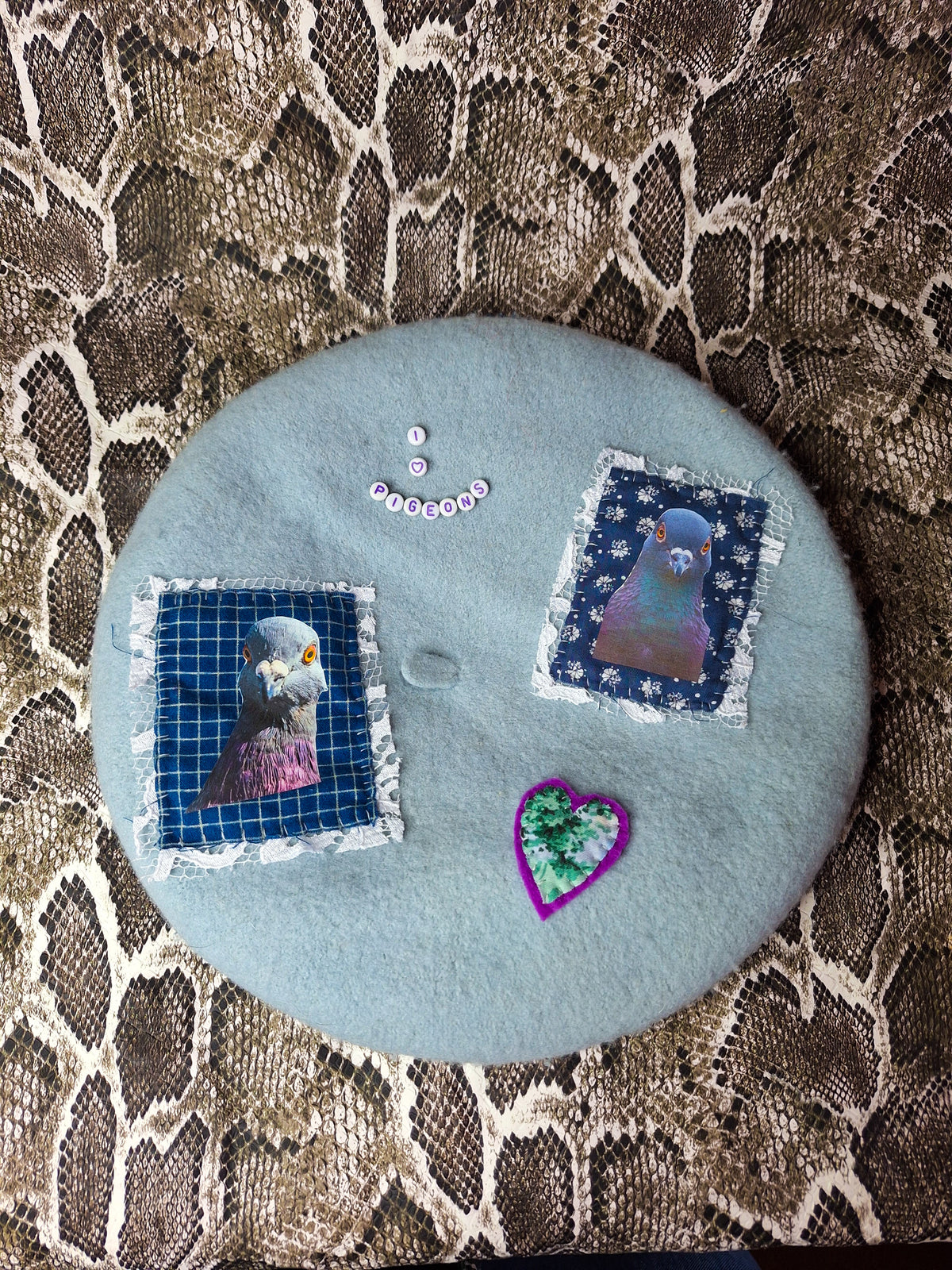 I ♡ Pigeons Beret